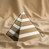 Urna Piramidal - Imagen 1